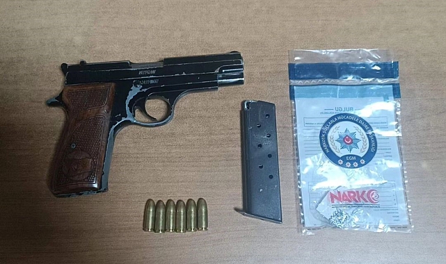 Eğlence Mekanlarına Denetim: Ruhsatsız Tabanca Ele Geçirildi