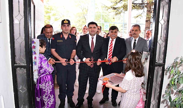 Emet&#039;te Halk Eğitim Merkezinin yılsonu sergisi