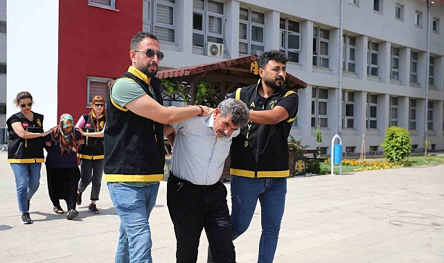 Eşini ve ailesinden 3 kişiyi öldüren katil zanlısı damat ile babası tutuklandı