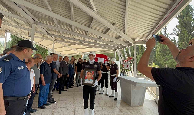 Eski emniyet müdürü Kadir Tüylü, kansere yenik düştü