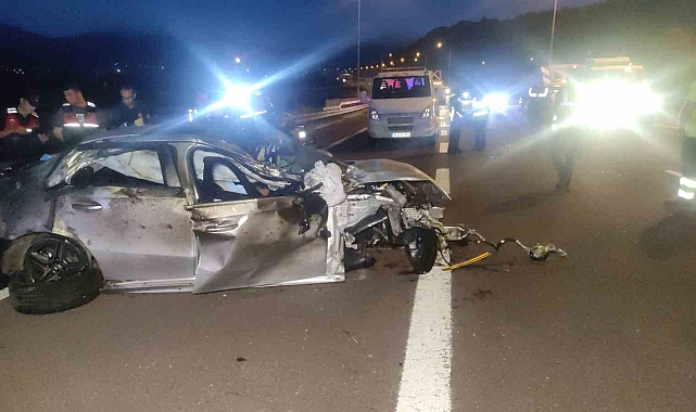 Gebze-Orhangazi-İzmir Otoyolunda katliam gibi kaza