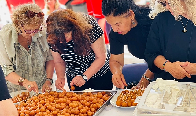 Girne Üniversitesi Kampüsü&#039;nde, &quot;Kuşaklar Lezzetlerle Buluşuyor&quot; etkinliği