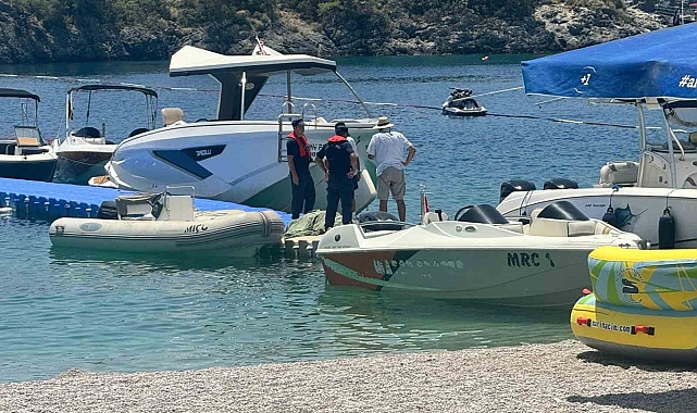 Güvenlik şeritlerinin dışında yüzen Ukraynalı turiste surat teknesi çarptı