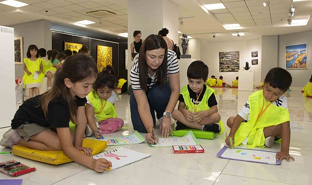 Hayaller, kağıda döküldü