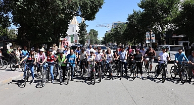 Iğdır’da pedallar Jandarmanın kuruluş yıldönümü için çevrildi