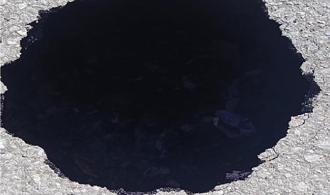 Iğdır&#039;da yolda göçük meydana geldi