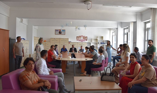 Iğdır İl Milli Eğitim Müdürü Gün’den okul ziyaretleri