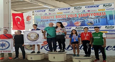 Iğdırlı küçük kız Türkiye üçüncüsü oldu