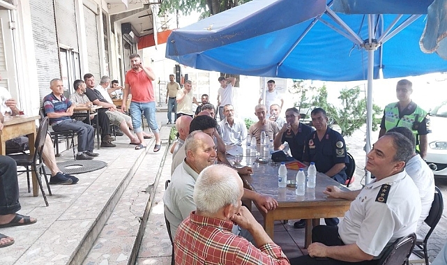 Jandarma, traktör sürücülerine bilgilendirdi