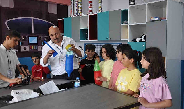 Kars&#039;ta 5. geleneksel bilim ve sanat şenliğinin açılışı gerçekleştirildi