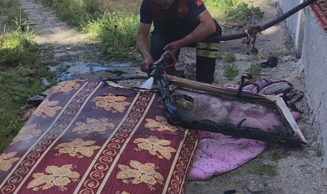 Mahalle yangınları, korku ve paniğe yol açtı