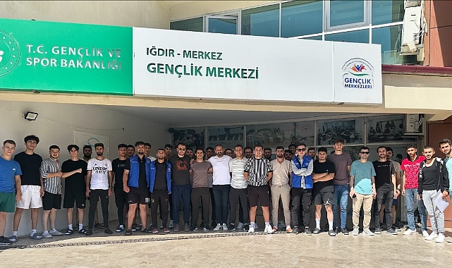 Medeniyet, Tarih ve Kültür Kapları kapsamında Iğdır&#039;dan 40 genç Nevşehir&#039;e uğurlandı