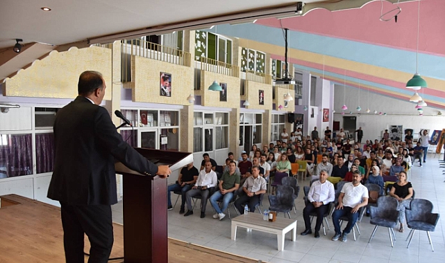 Milli Eğitim Müdürü Aziz Gün Karakoyunlu’da yeni müfredatı anlattı