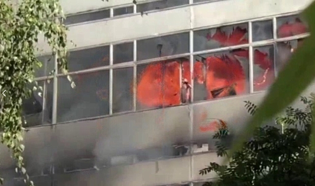 Moskova'daki Platan Savunma Araştırmaları Enstitüsü'nde yangın çıktı. 8 kişi ölü