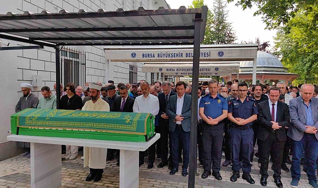 Muhtar kalp krizi geçirerek hayatını kaybetti