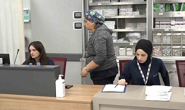 Onlar görev başında, herkes tatilde