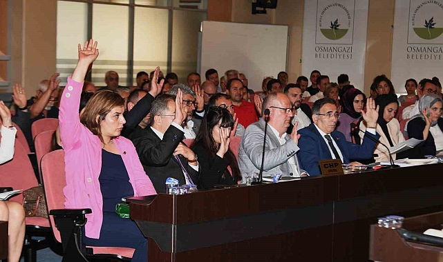 Osmangazi Belediye Meclisi&#039;nde bir ilk: Belediye meclis toplantısı canlı yayınlandı
