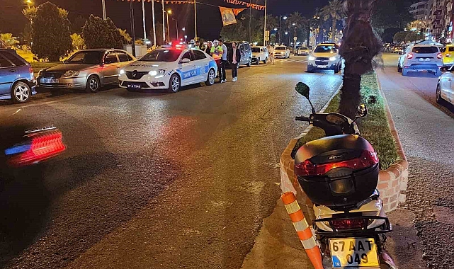 Otomobil ile motosiklet çarpıştı: 1 yaralı