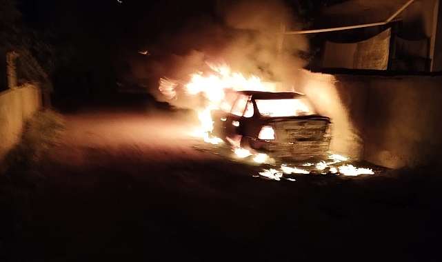 Otomobil kundakçısı kadın tutuklandı