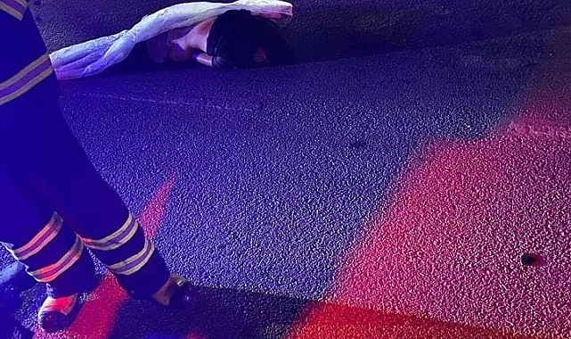 Otomobilin çarptığı yaya olay yerinde hayatını kaybetti
