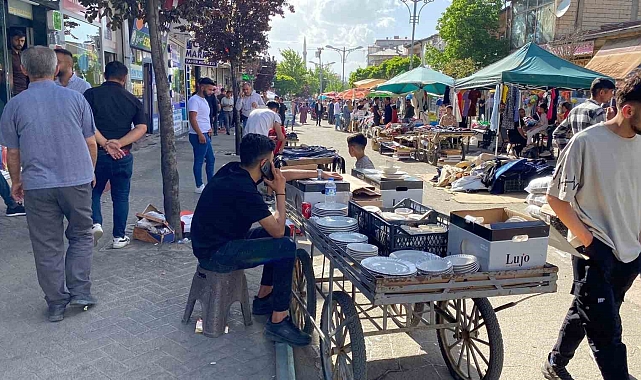 Patnos&#039;ta alışveriş yoğunluğu
