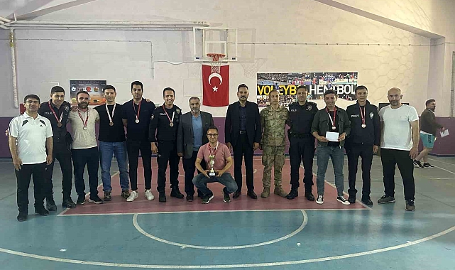 Pazaryolu polisinden örnek davranış