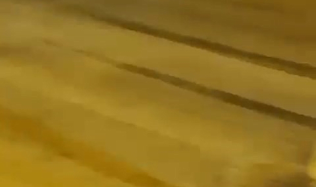 Sadece küçük bir alana yağan yağmur görenleri şaşkına çevirdi