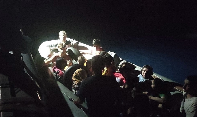 Sahil Güvenlik ekiplerince 27 kaçak göçmen yakalandı