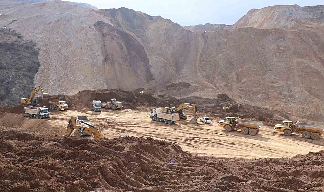 Toprak kaymasında toprak altında kalan işçinin kimliği DNA ile belirlenecek