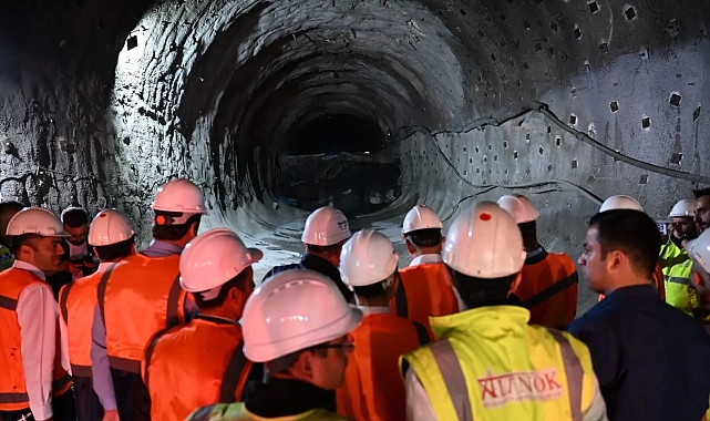 Vali çiftçi, Kop Tüneli şantiyesini ziyaret etti
