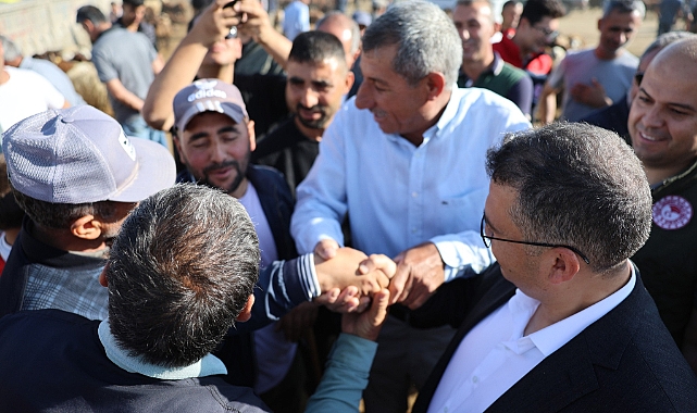 Vali Turan Canlı Hayvan Borsası&#039;nı ziyaret etti