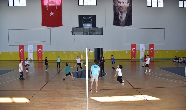 Yaz Spor Okulları Sezonu Açılıyor