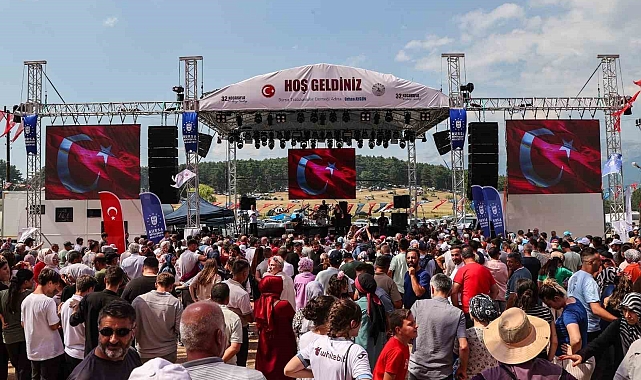 25 bin Karadenizli Kocayayla&#039;da fırtına estirdi