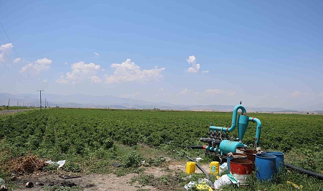 350 dönüm tarlayı 25 yıldır suluyor