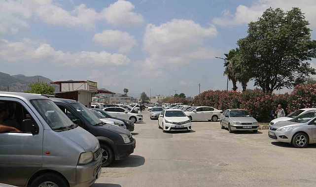 Araba pazarında kuş uçmuyor