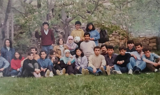 Atatürk Üniversitesi Fen-Edebiyat Fakültesi Türkoloji Bölümü mezunlarını 30 Yıl Sonra ağırladı