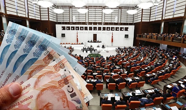 Bakanlar ve milletvekilleri ne kadar maaş alacak?