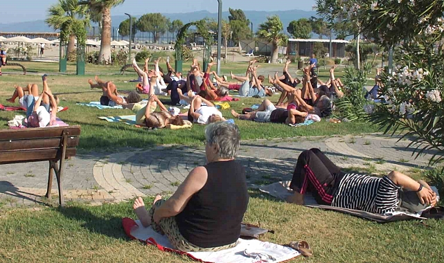 Belediyenin düzenlediği sabah sporu etkinlikleri kadınları buluşturdu