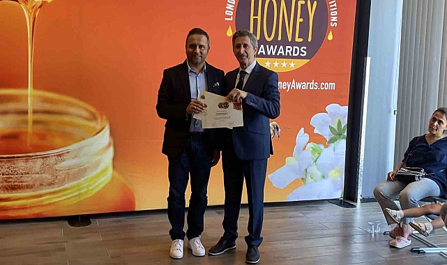 Bitlis balına Londra&#039;dan &#039;Altın Bal&#039; ödülü