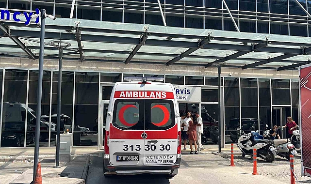 Bodrum&#039;da 16 turist hastanelik oldu