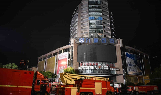 Çin&#039;deki AVM yangınında can kaybı 16&#039;ya yükseldi