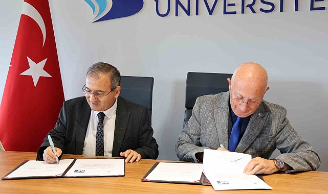Düzce Üniversitesi Lisansüstü Eğitim İş Birliği Protokolü İmzalandı