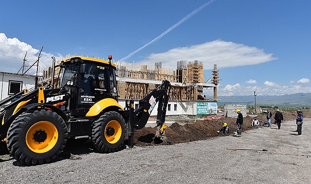 Erzurum&#039;da altyapı çalışmaları aralıksız devam ediyor