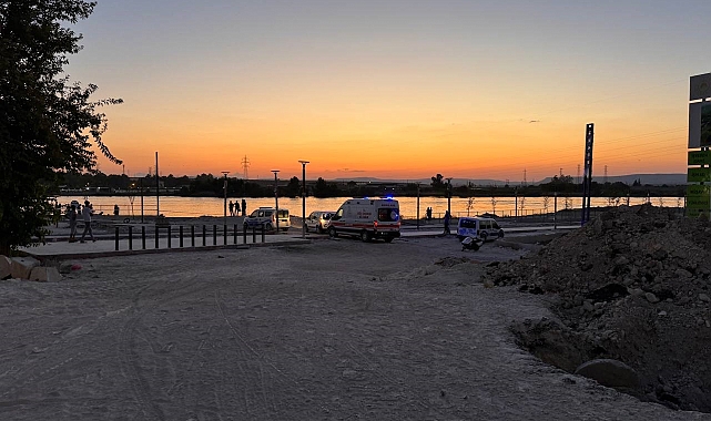 Fırat Nehri&#039;nde ceset