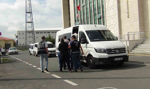 Fuhuş çetesi ticari taksiyle yapılan operasyonla çökertildi