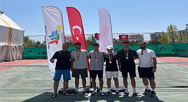 Gelenek bozulmadı Iğdır bölge şampiyonu!