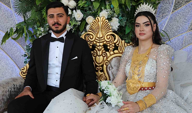 Geline 3 kilo altın, damada 4 milyon TL takıldı