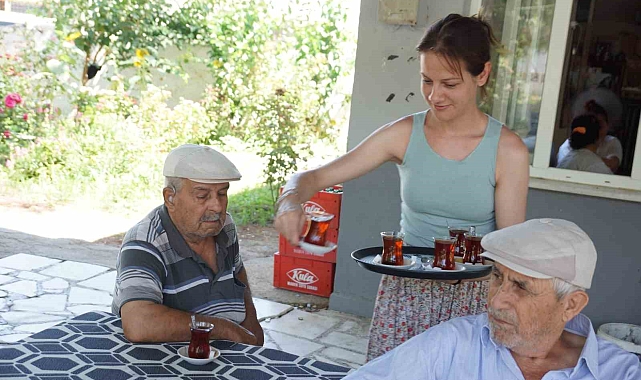 Genç kadın önyargıları yıktı, köy eski haline kavuştu