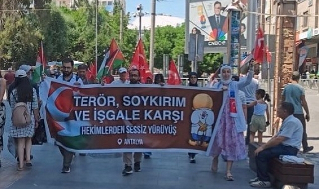 Hekimler, Gazze için yürüdü