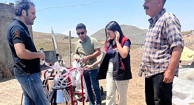 Iğdır’da Berivanlara iki adet süt sağım makinesi